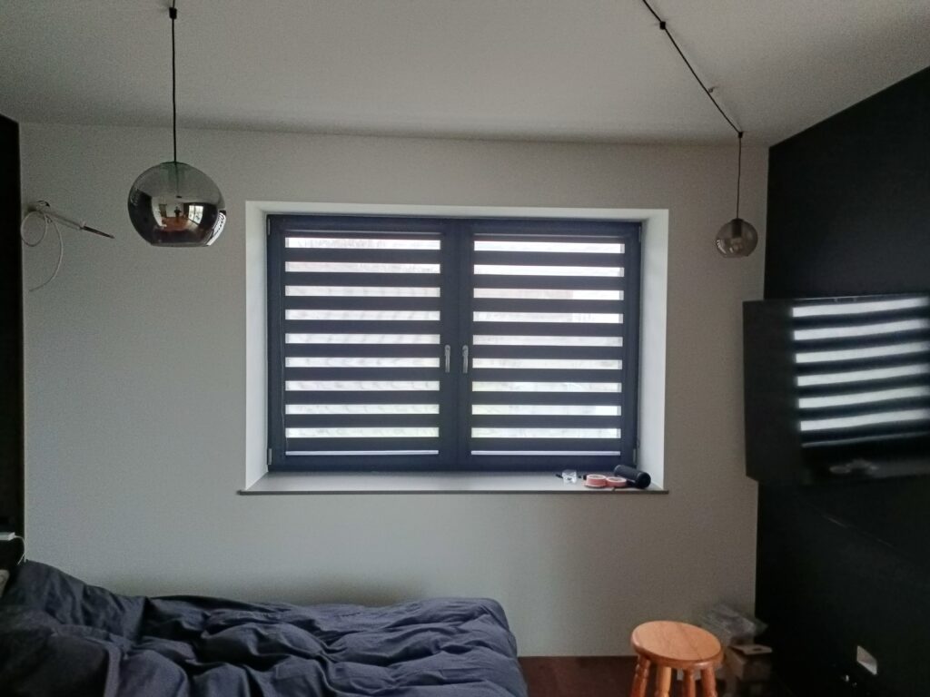 Rolety dzień-noc – sypialnia